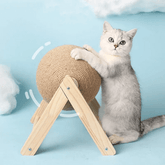 Cat Scratching Ball Toy – Sisal Rope Interactive Play & Paw Care